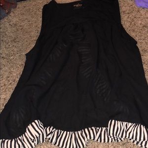Super cute open back top!